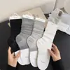Meias Finas de Primavera e Verão Estilo Miu Meias Finas Transparentes com Pé de Meia para Mulheres, Meias Finas Cinzas com Listras Verticais para Meio Pé, Meias Largas