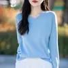 Camiseta interior de punto de algodón transfronteriza con cuello en V para mujer, nuevo estilo 2025, suéter suave y acogedor para capa interior, holgado y versátil, top fino de moda