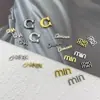 Novedad Venta Caliente Letra Inglesa Aleación Accesorios Retro M Fondo Plano Parche Hecho a Mano Accesorios para el Cabello Pinza Pinza Material para Funda de Teléfono