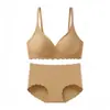 Conjunto de Sutiã Adesivo de Gel Sem Costura para Mulheres com Bordas Onduladas, Fino e Confortável com Suporte Suave