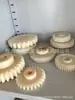Venta Anillo de Dientes de Nylon Engranaje de Hierro Envuelto Engranaje Helicoidal Varios Modelos Engranaje de Paraguas de Nylon MC