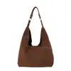 Bolsa tote moderna de grande capacidade para mulheres, novo estilo 2026, bolsa de ombro niche com rebites, bolsa de braço retrô de alto valor