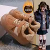 Zapatos de Algodón para Niños 2026 Invierno Más Terciopelo Nuevo Estilo Zapatos Deportivos para Niños Zapatos Antideslizantes para Niñas Bebé Suela Suave Cálidos