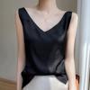 Design de Nicho Sling 2025 Primavera e Verão Novo Terno Feminino Curto com Decote em V Jacquard Faixa Larga com Top e Colete