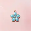 Pingente Pequeno Flor de Cerejeira Cinco Pétalas Liga Pingente Flor Colorida Acessórios para Pulseira DIY Acessórios para Cabelo Acessórios de Joias Artesanais