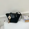 Nova Bolsa Tote Feminina de Verão 2026, Bolsa Grande para o Dia a Dia, Bolsa de Mão Versátil, Preta, Toque de Luxo, Bolsa Feminina no Atacado