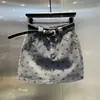 Nueva Falda Corta de Mezclilla de Lunares para Niñas Verano 2026 Estilo Coreano Cintura Elástica Moderna Versátil Ajustada al Cuerpo Falda Línea A