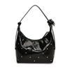Bolsa de Ombro Feminina 2024 Nova Tendência Moda Versátil Couro PU Design de Nicho Portátil de Balde