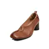 Sapatos de Couro Divididos na Ponta Femininos Salto Alto Grosso Outono Novo Estilo Couro Genuíno Moda Coreana Sapatos Baixos Femininos Sapatos Baixos de Pata de Porco