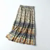 Saia Feminina Nova de Atacado para Férias Estilo Europeu e Americano, Flores Posicionadas em Viscose, Cintura Elástica 9234
