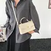 2026 Bolso de Mano Nuevo de Moda Retro Moda Simple Hombro Cruzado Pequeño Bolso Simple Tejido Pequeño Cuadrado para Mujer