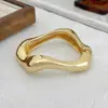 Europa y Estados Unidos exagerado transfronterizo ins sentido del diseño de la industria pesada metal liso pulsera geométrica personalidad pulsera ancha pulsera