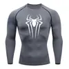 Teum Export Camiseta de Manga Corta de Compresión de Secado Rápido con Estampado de Araña para Hombre Y2K Capa Base para Correr Body para Entrenamiento de Fitness