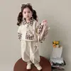 Conjunto de Sudadera para Niña 2026 Nuevo Atuendo de Primavera y Otoño Ropa Casual de Otoño a Cuadros con Cuello Solapa a la Moda para Bebé Niña