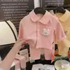 Conjunto de pijama cepillado para niños, nueva colección otoño 2026, manga larga, diseño de cuadros de dibujos animados, unisex, con cuello camisero, adecuado para ropa de casa
