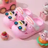 Novedad de Verano Zuecos Luminosos de Fresa para Niños Niños y Niñas Uso Interior en Casa Baño Suela Suave Antideslizante Bebé