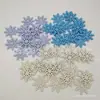 Colgantes de Madera Creativos de Navidad Manualidades Lindas de Bricolaje Copos de Nieve Blancos Piezas de Madera Decorativas Hechas a Mano Accesorios