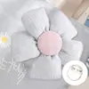 Nuevo estilo pastoral de verano broche de girasol con lazo colgante para bolso de niña linda accesorios de ropa estilo coreano