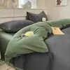 Venta al por mayor de fábrica Juego de cuatro piezas de algodón lavado de color liso Funda de edredón cepillada simple Estilo Ins Sábana de cama Juego de ropa de cama de tres piezas 3