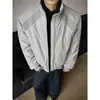 Chaqueta de vuelo estilo americano con cuello alto para hombre, chaqueta de trabajo de patchwork deconstruido para otoño, chaqueta outdoor tres-prueba de corte limpio