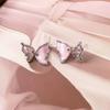 Pendientes de tuerca de circonio con colgante de mariposa rosa con incrustaciones de aceite de gota, aretes de clip para la oreja, pulsera, collar, serie de trajes, exquisita moda, accesorios versátiles para mujer