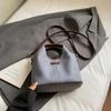 Bolsa de Mão Retrô da Moda Versátil Simples Casual de Ombro Bolsa Feminina High-End para o Dia a Dia Transversal Comércio Exterior Transfronteiriço