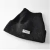 Chapéu de Lã Tricotado de Cor Pura com Orelhas de Gato e Patch de Gatinho para Homens e Mulheres, Simples Casual Versátil Quente Proteção para Orelhas