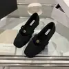 Zapatos de moda otoño e invierno, nuevo lazo 2026, gamuza, camelia, estilo Mary Jane, puntera cuadrada para mujer, tacón grueso retro