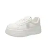 Zapatillas deportivas casuales de moda para mujer, de cuero genuino, novedad otoño 2026, suela gruesa, que aumentan la altura, estilo influencer para internet