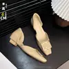 Sapatos Femininos Rv com Fivela Quadrada e Salto Escondido, Design Vazado Incrivelmente Bonito, Bico Quadrado Baixo, Sapatos Planos Elegantes para o Verão
