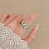 Anillo de Concha Estilo Coreano Fresco y Limpio Diamante Azul Brillante Ins Lujo Ligero Personalidad Versátil Banda de Anillo Abierta Ajustable para el Dedo Índice