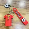 Llavero Colgante de Jersey de Fútbol de Goma Suave Llavero de Bolso de Coche Accesorio Regalo Llavero Divertido al por Mayor