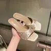 Tacones Altos de Aguja con Pedrería, Chanclas de Exterior para Mujer Ultra-Elegantes de Punta Cuadrada Nuevo Verano 2026, Elegantes Sandalias de Tacón Kitten
