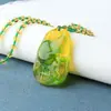 Cadena de suéter Po de seda verde modelo de 10 yuan puesto de suministro exposición venta rápida modo perezoso para enviar grabación cadena de suéter