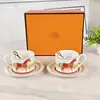 Vendas Diretas Transfronteiriças de Xícaras e Pires de Café de Luxo Exquisitos Cavalo Vermelho e Cavalo Amarelo da Aijia, Xícaras de Cerâmica, Lembrancinhas de Casamento, Presentes