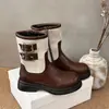 Botas de media pantorrilla, estilo retro bajo con hebilla de cinturón, botas de ciclismo de nicho, nueva versión coreana 2026, estilo británico, bloques de color, puntera redonda, para mujer