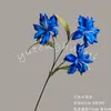 Lirios Pequeños Artificiales de 3 Cabezas, Lirios Fragantes para Decoración Suave de Salón de Bodas, Arreglo Floral de Techo, Decoración de Pasillo, Venta al por Mayor Transfronteriza del Fabricante