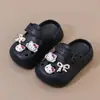 Nuevos accesorios decorativos para zapatos tipo zueco de niña, hebillas para zapatos, moños, accesorios de hebilla decorativa desmontables de Hello Kitty
