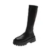 Botas largas 2026 estilo callejero suela gruesa Botas Martin para mujer que aumentan la altura otoño e invierno estilo coreano nuevo color liso punta redonda negro versátil