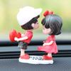 Celebriedade da Internet Enfeites de Carro Atacado Carro Acessórios de Carro Boneca Casal Fofo Beijo Decoração de Carro Elétrico Enfeites