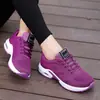 Zapatillas deportivas ligeras transfronterizas AliExpress para mujer, zapatillas de malla transpirables para saltar la cuerda ultraligeras de primavera, talla grande de moda wish