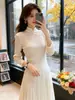 Novo vestido nacional de moda estilo chinês para mulheres, outono e inverno, novo estilo elegante francês, acinturado, emagrecedor, vestido longo
