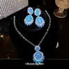 Conjunto de Pendientes Ovalados con Incrustaciones de Diamante y Aguja de Plata Estilo Palacio Vintage Exquisitos Accesorios de Fiesta de Lujo Ligero de Gama Alta para Mujeres
