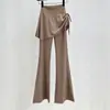 Calça Esportiva Cinza para Mulheres 2026 Nova Primavera Cintura Alta Solta Modeladora Flare para Figuras Baixas Calça Yoga Falsa de Duas Peças