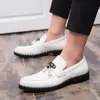 Zapatos de Cuero para Hombre, Nuevos Zapatos Brillantes Estilo Coreano, Zapatos Blancos para Hombre, Versátiles Zapatos de Estilo Británico para Fotografía de Estudio en Bodas, Zapatos Blancos, Zapatos de Boda