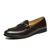 Nuevos Zapatos de Hombre de Verano, Zapatos Casuales Británicos de Moda Estilo Coreano, Zapatos Formales de Cuero para Negocios, Mocasines de Cuero Brillante para Hombre