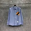 Fábrica Direta Marca Dongguan Camisa Tb Masculina Outono Novo Versátil Tendência Design de Bolso Camisa Listrada