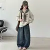 Sudadera con Capucha y Chal Estilo Academia para Niñas 2026 Nueva Elegante Ropa de Otoño para Niños Conjunto de Top con Estampado de Letras y Pantalones de Mezclilla