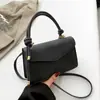 Bolso de diseño de nicho nuevo 2026, bolso cruzado moderno y texturizado, bolso versátil para mujer retro y simple, moderno