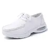 Zapatos de enfermera para mujer en stock con suelas suaves, cómodos para los pies, transpirables, con cordones, suela gruesa, zapatos de trabajo blancos y negros, venta al por mayor transfronteriza